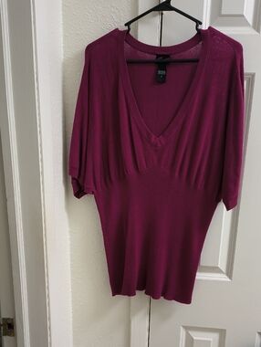 Torrid Magenta Short sleeve Deep Neck Sweater